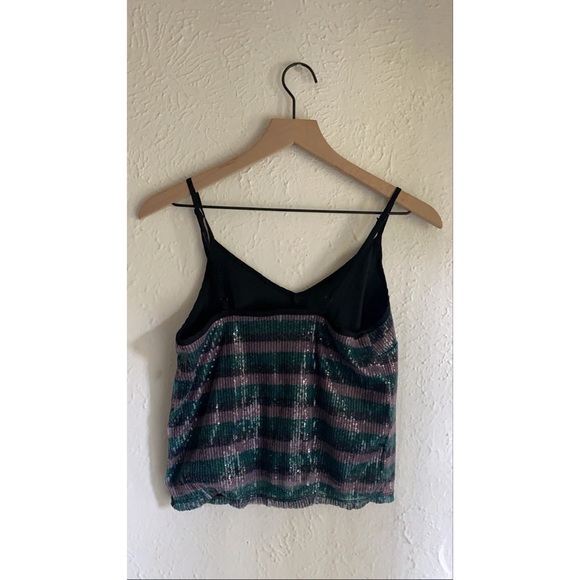 Target | Sequenced Top - Picture 2 of 4